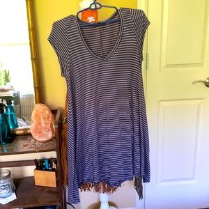 Lani California t-shirt dress, size M, navy/purple